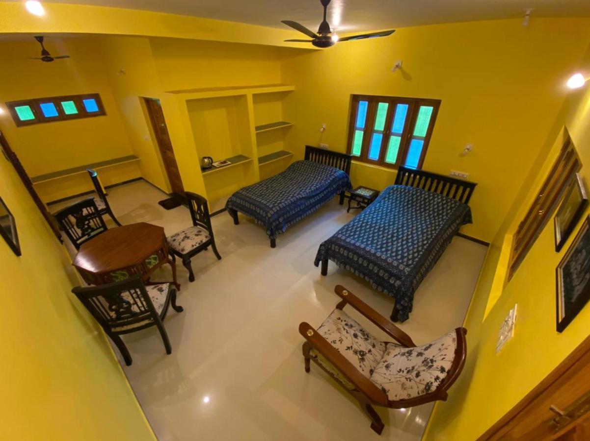 Sharad Baug Homestay Bhuj Exteriör bild