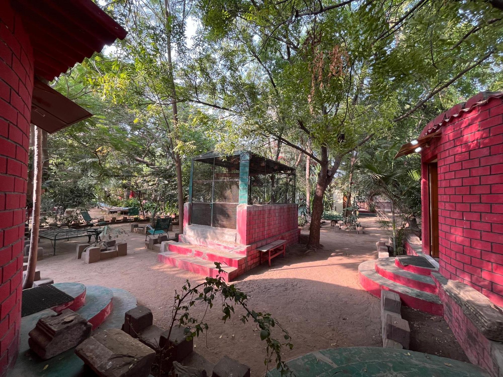 Sharad Baug Homestay Bhuj Exteriör bild