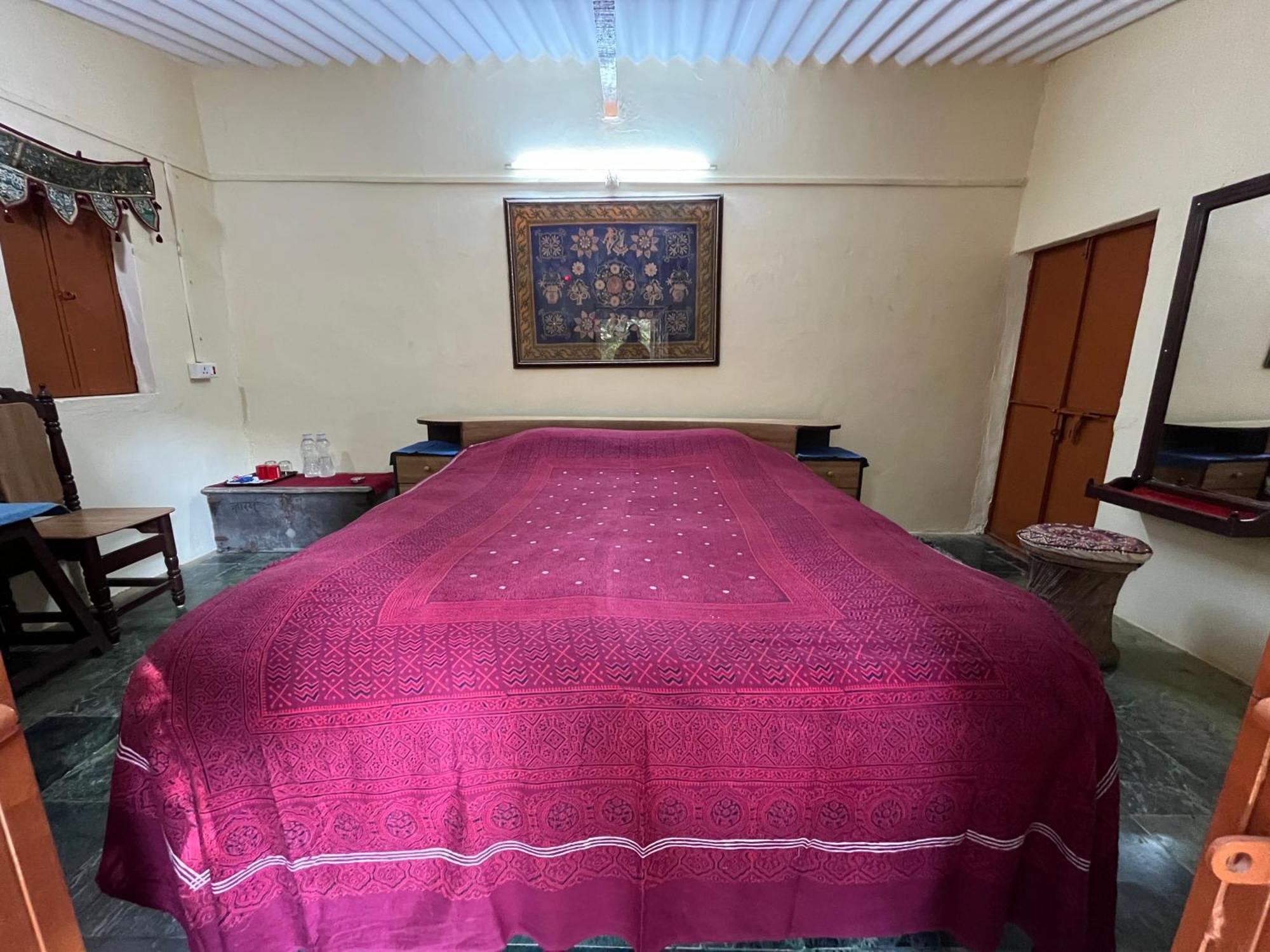 Sharad Baug Homestay Bhuj Exteriör bild