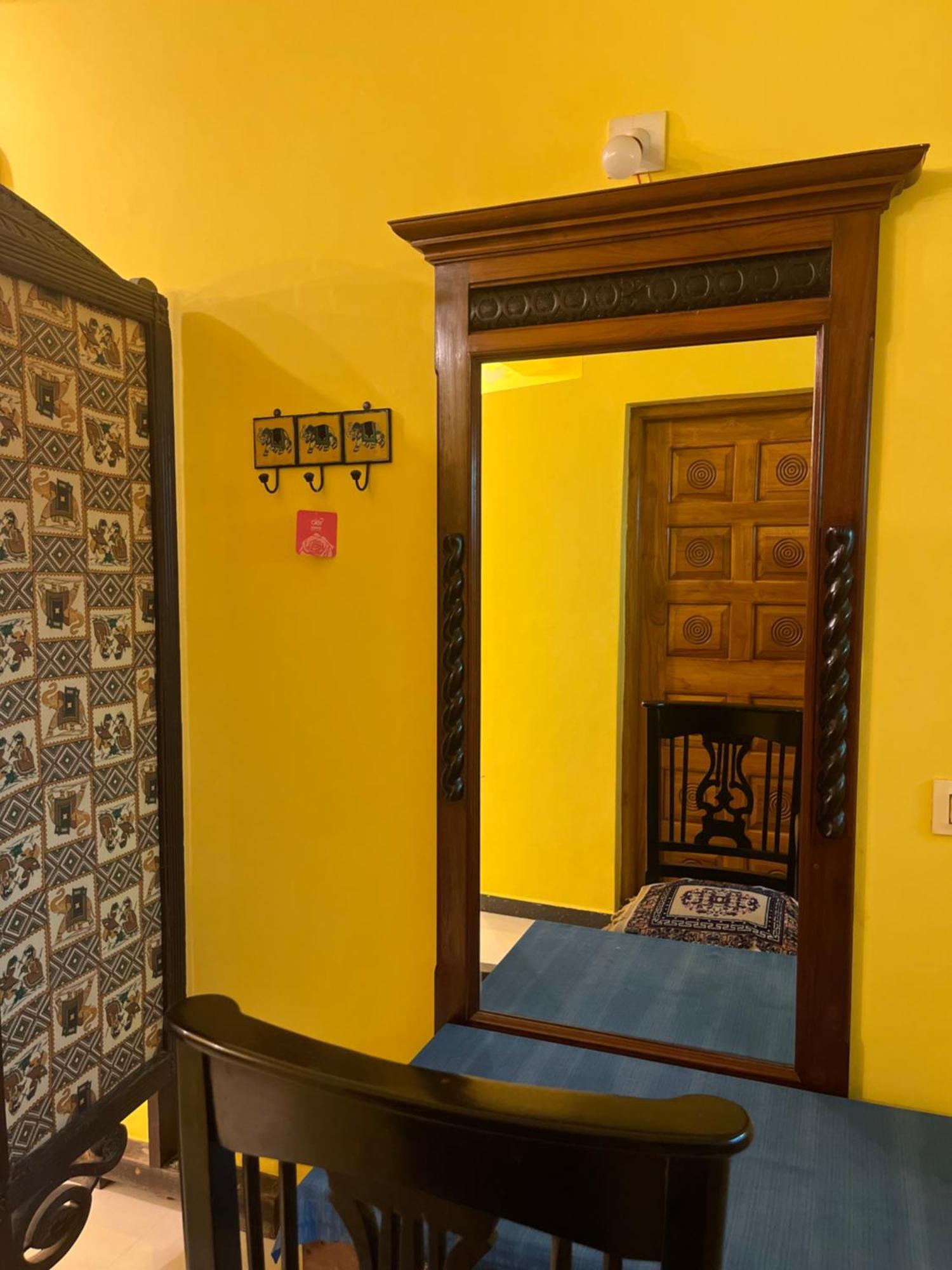 Sharad Baug Homestay Bhuj Exteriör bild