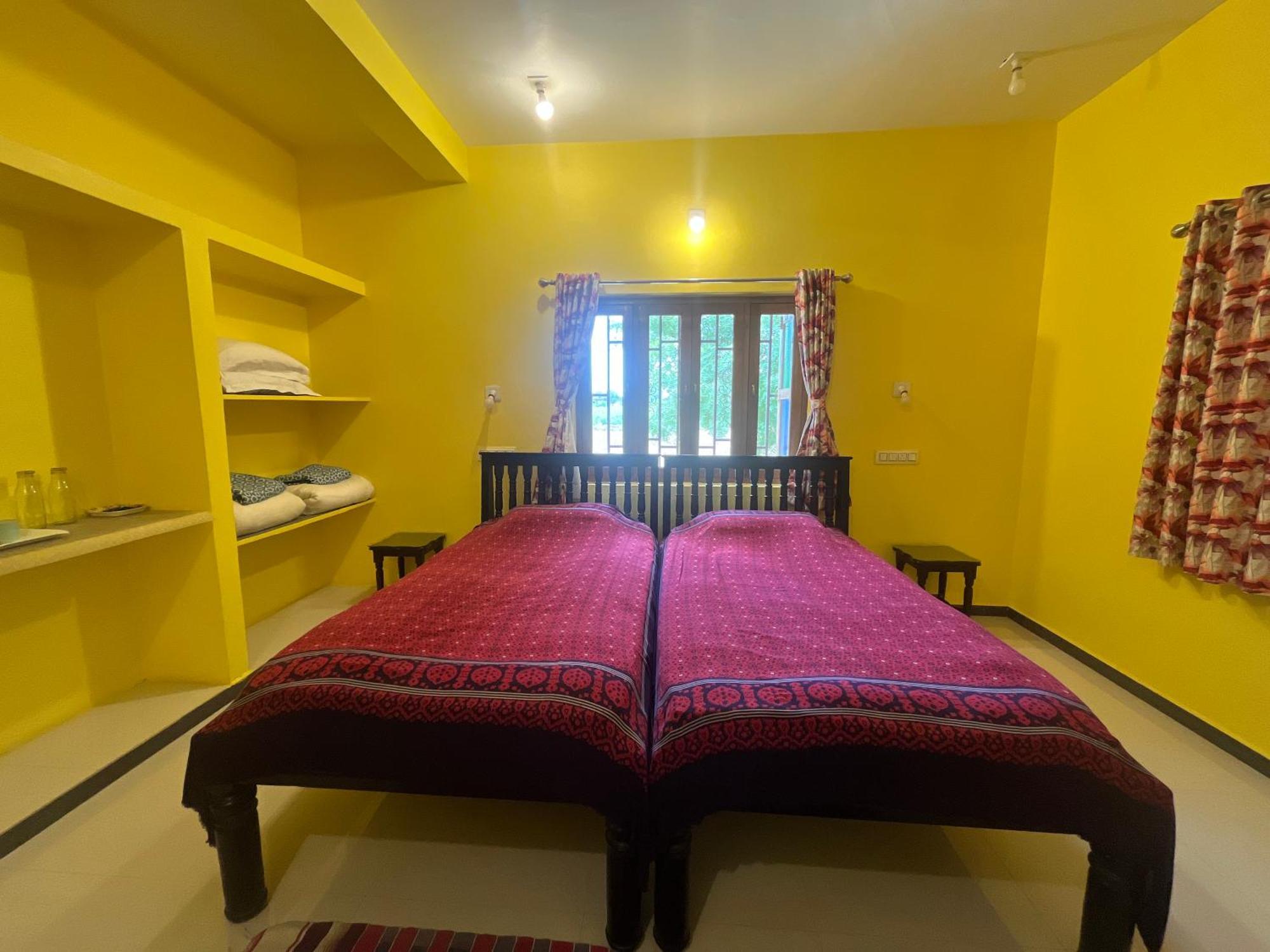 Sharad Baug Homestay Bhuj Exteriör bild