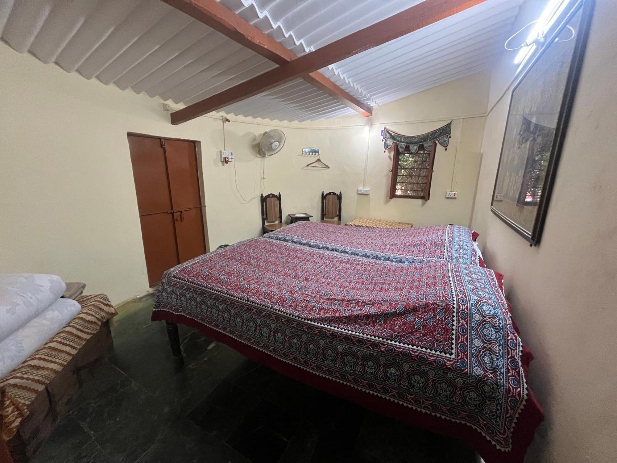 Sharad Baug Homestay Bhuj Exteriör bild
