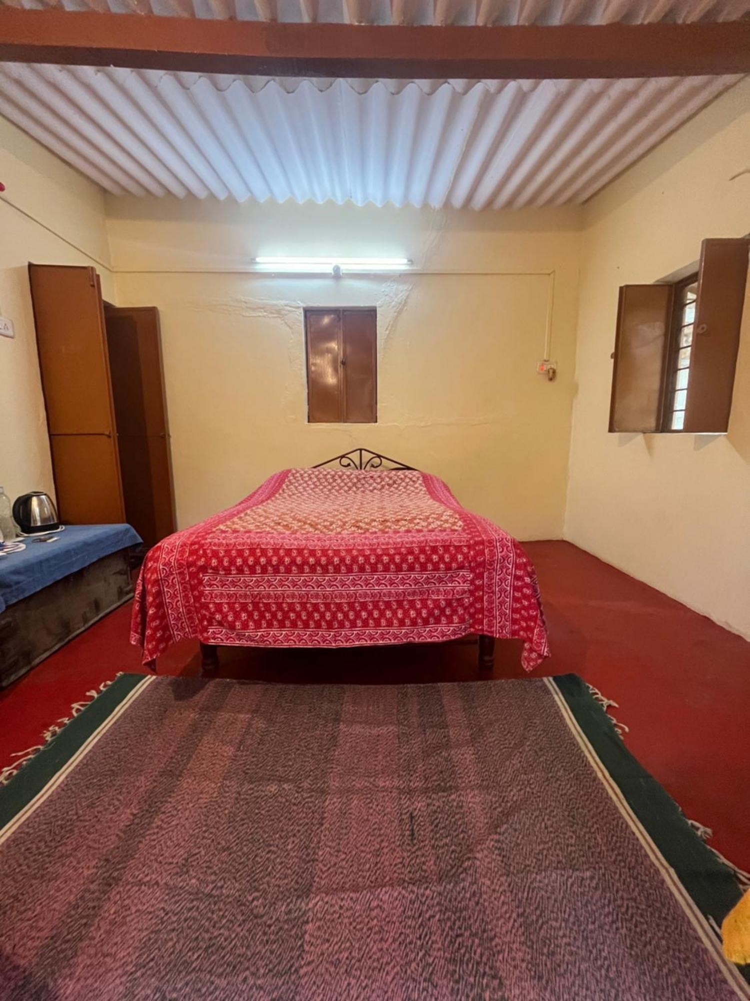 Sharad Baug Homestay Bhuj Exteriör bild