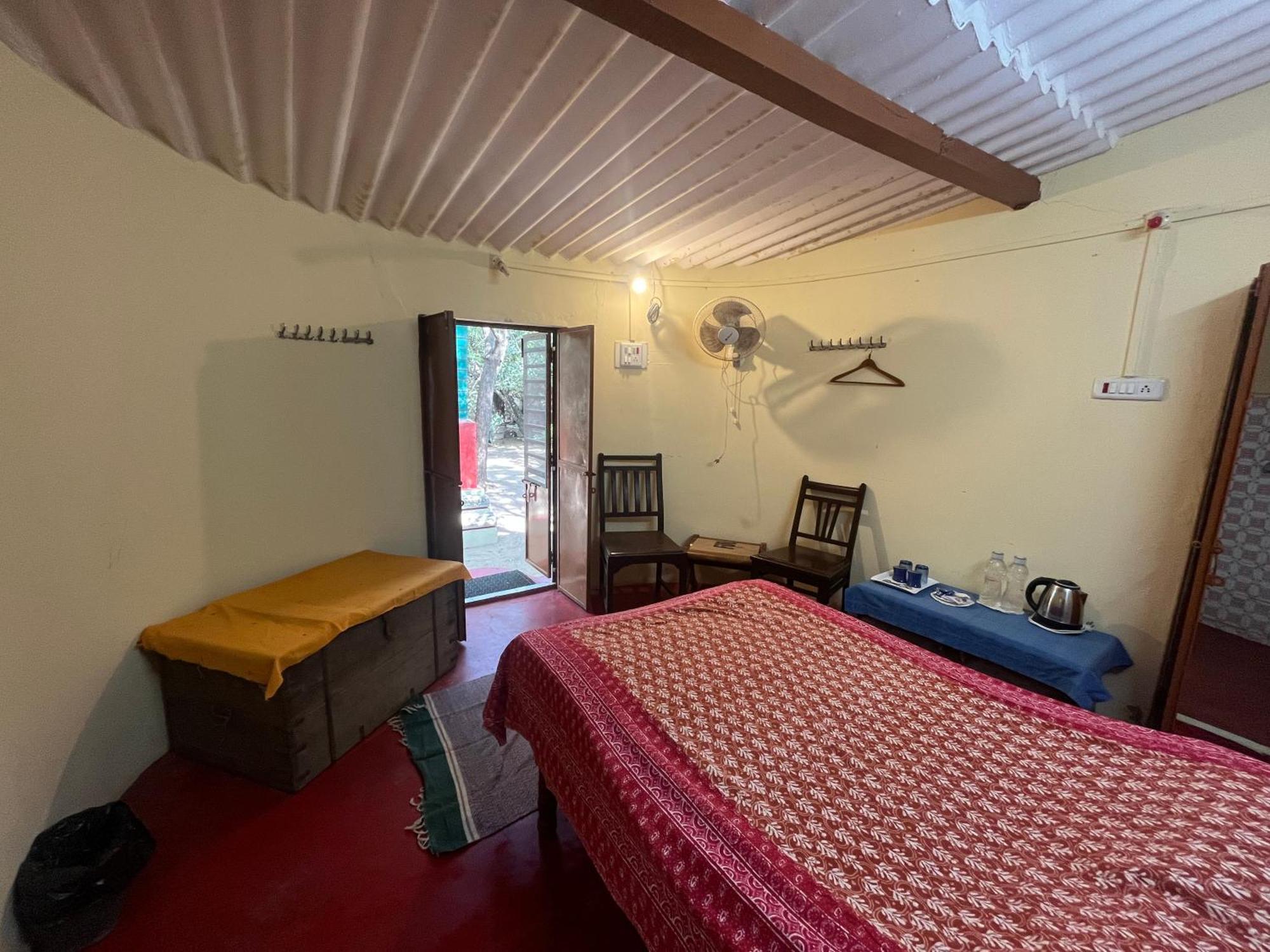 Sharad Baug Homestay Bhuj Exteriör bild